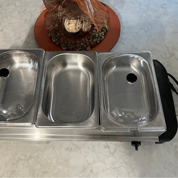 Buffet Server - Picture 2 of 12